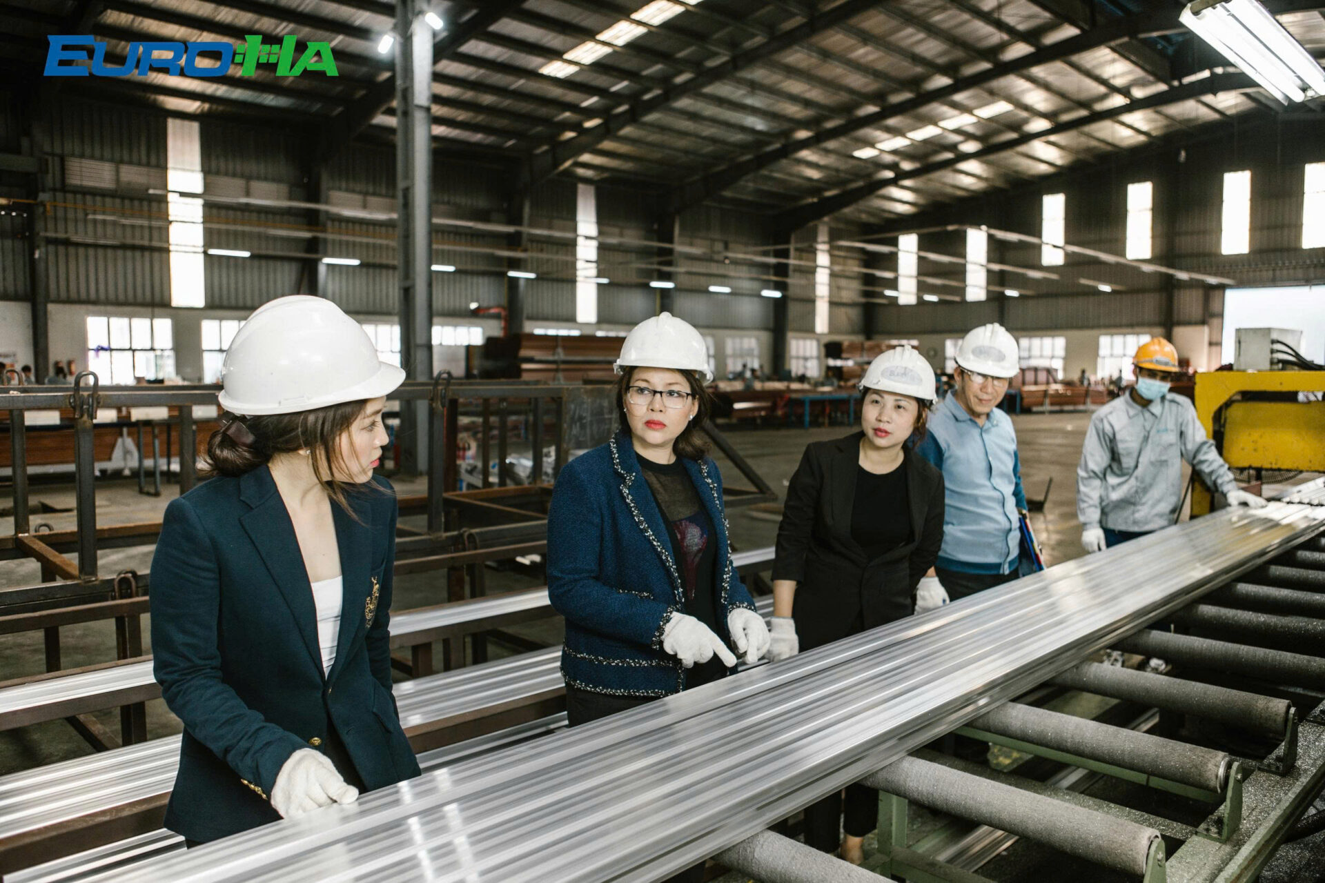 Hệ thống máy móc công nghệ hiện đại tại nhà máy EuroHa